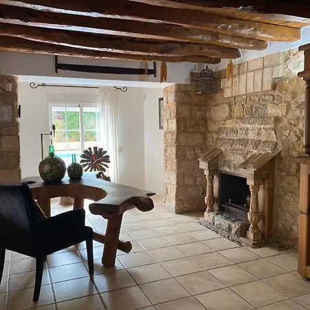 Alba Villa