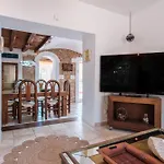 Alba Villa