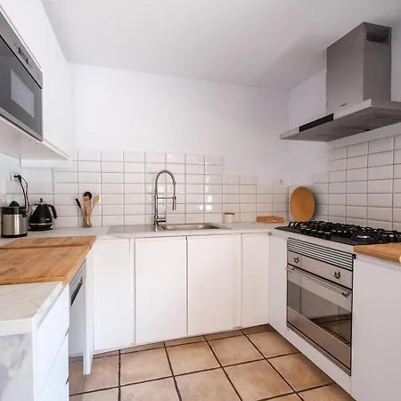 Alba Villa Santa Eularia des Riu