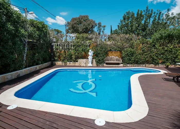 Alba Villa Santa Eulària des Riu