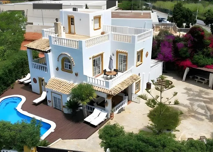 Alba Villa Santa Eulària des Riu